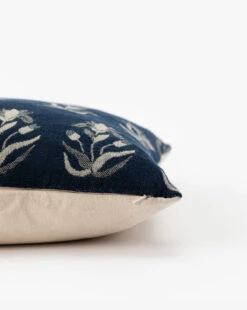 Annika Pillow Cover -Bloomingville Shop AnnikaPillowCover MPLW1256 BLU 20x20 D1