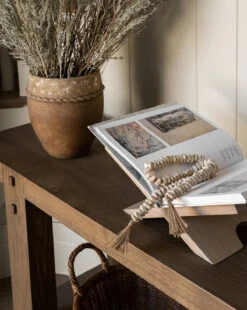 Vida Travertine Beaded Garland 7 Vida Travertine Beaded Garland -Bloomingville Shop Catalogue Shoot 180