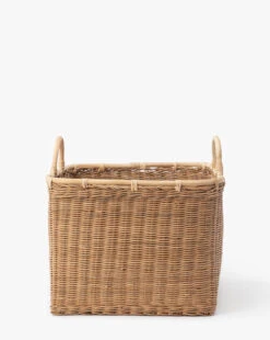 Madara Rattan Basket -Bloomingville Shop MadaraRattanBasket MDCR2850 NAT M MAIN T