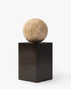 Oscar Sculpture -Bloomingville Shop OscarSculpture MDCR2738 MLT OS D1 T