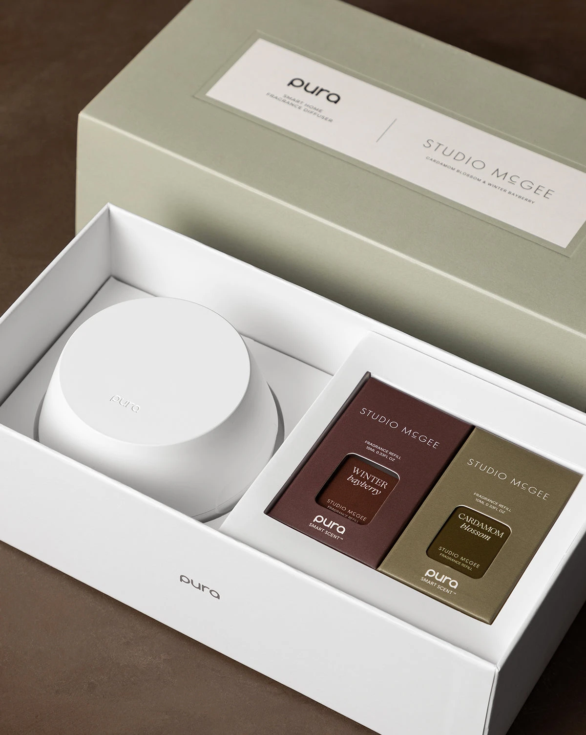 Pura X Studio McGee Home Fragrance Holiday Diffuser Set 5 Pura X Studio McGee Home Fragrance Holiday Diffuser Set - Image 3
