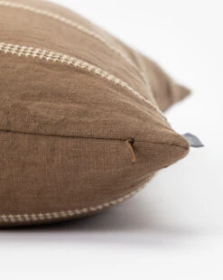 Ryder Pillow Cover -Bloomingville Shop RyderPillowCover MPLW1265 BWN 24X24 D1