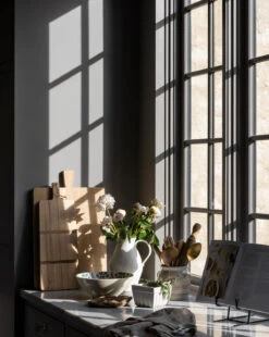 Aleph Striped Crock -Bloomingville Shop Spring Templated 108 3 977d2a7a 8fb1 4f2d b5be 98514545edfa