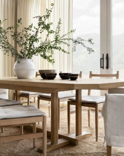 Rounded White Vase 9 Rounded White Vase -Bloomingville Shop Summer Templated 120 1