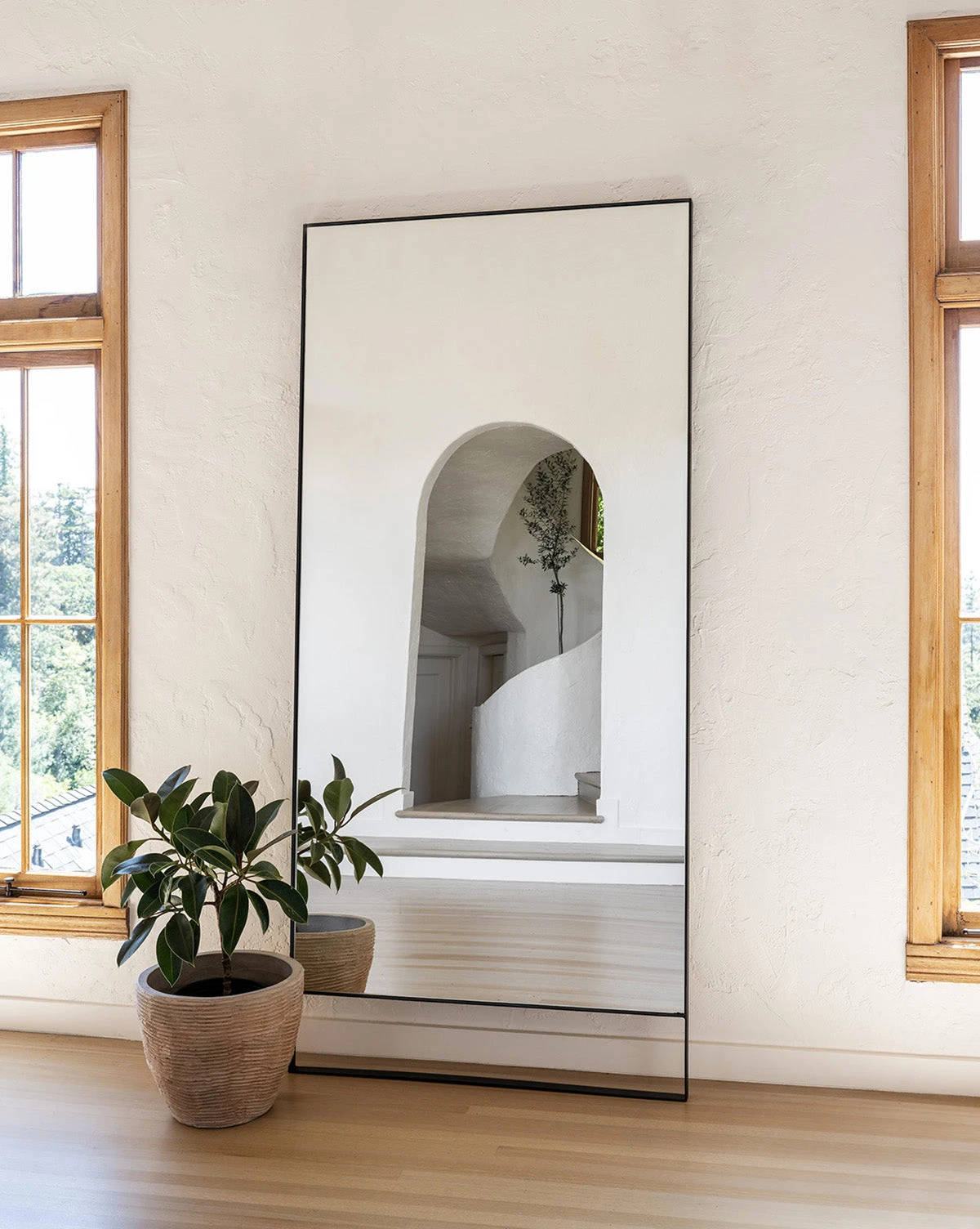 Textured Concrete Pot 6 Textured Concrete Pot - Image 4