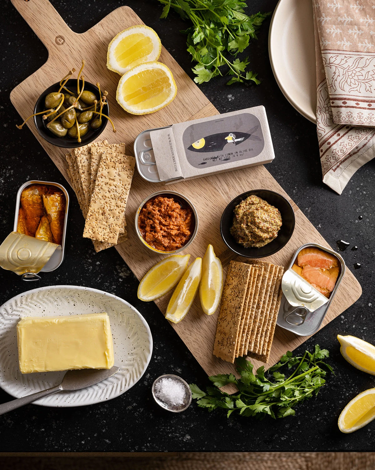 Cressida Stoneware Plate 4 Cressida Stoneware Plate - Image 2