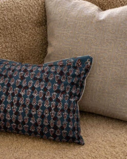 Saren Pillow Cover 8 Saren Pillow Cover -Bloomingville Shop fall styled 156 821d0537 fb23 4ecd b83c b5368a7ed5c7