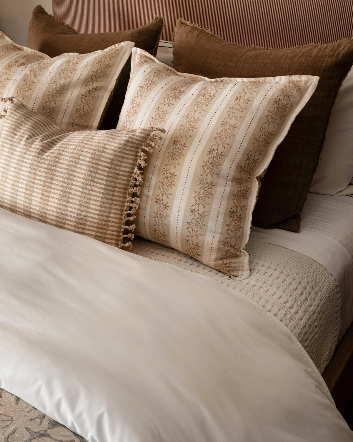 Nettles Pillow Cover 4 Nettles Pillow Cover - Image 2